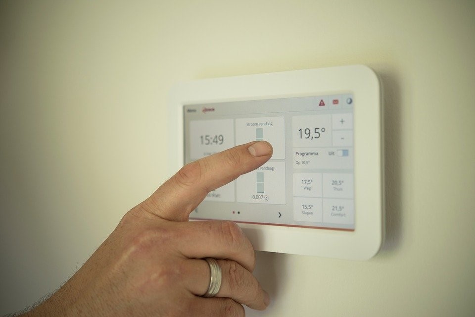 Thermostat du système de chauffage domestique